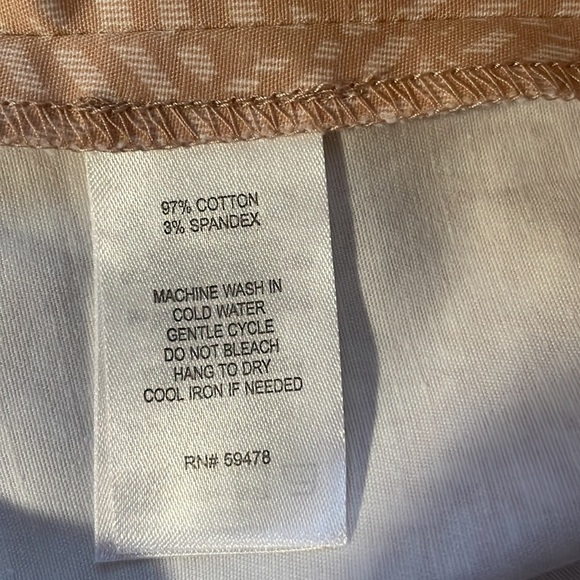 Kenar blush color leaf print woman’s shorts size 8 - Picture 5 of 6